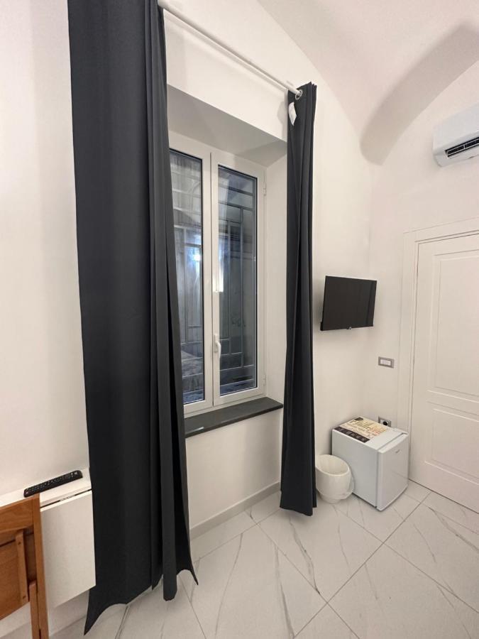 La Casetta - Rooms Сан-Джорджо-а-Кремано Экстерьер фото